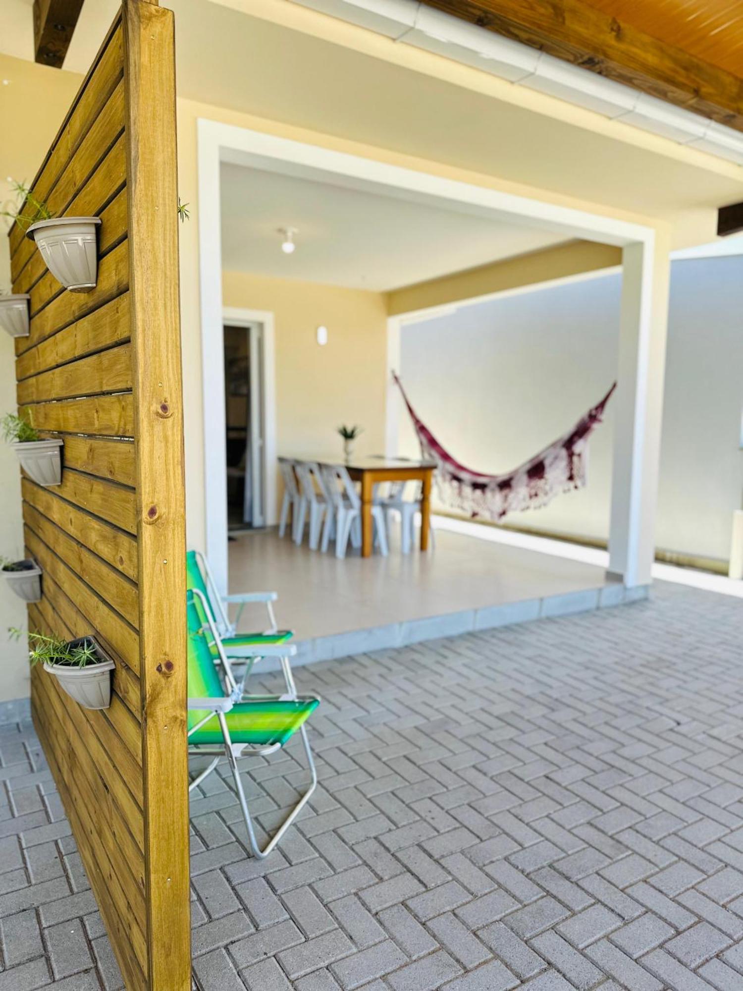 Casa Na Praia Em Sc Com Wi-Fi E Churrasqueira بينيرا المظهر الخارجي الصورة