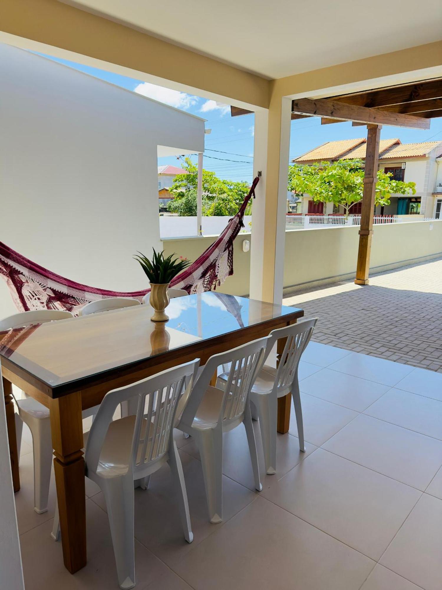Casa Na Praia Em Sc Com Wi-Fi E Churrasqueira بينيرا المظهر الخارجي الصورة