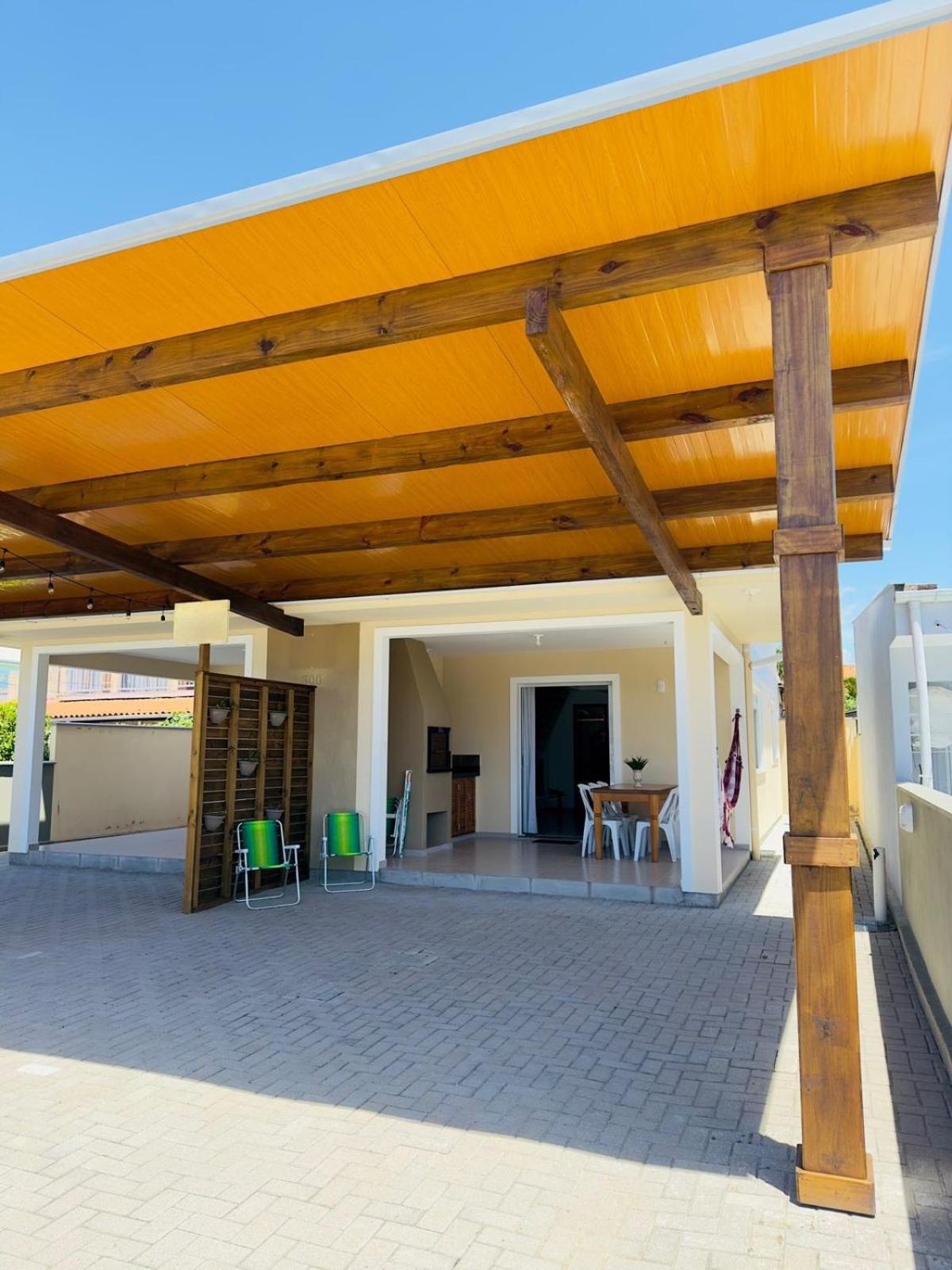 Casa Na Praia Em Sc Com Wi-Fi E Churrasqueira بينيرا المظهر الخارجي الصورة